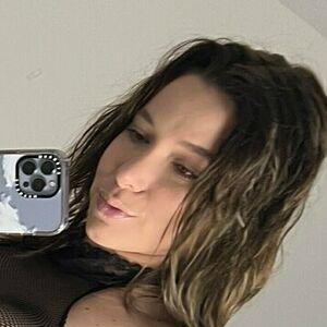 Samantha's Fiery Porn Performances: A Review